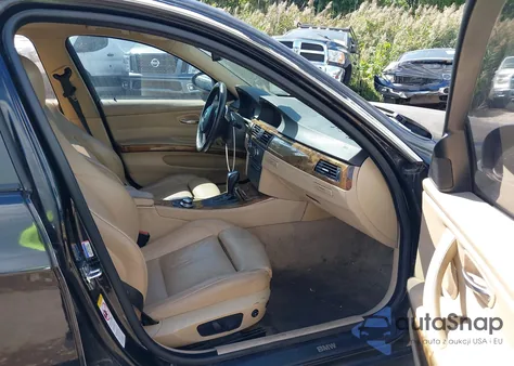 2007 BMW 335I из США, поврежденный, VIN WBAVB73547VF53862